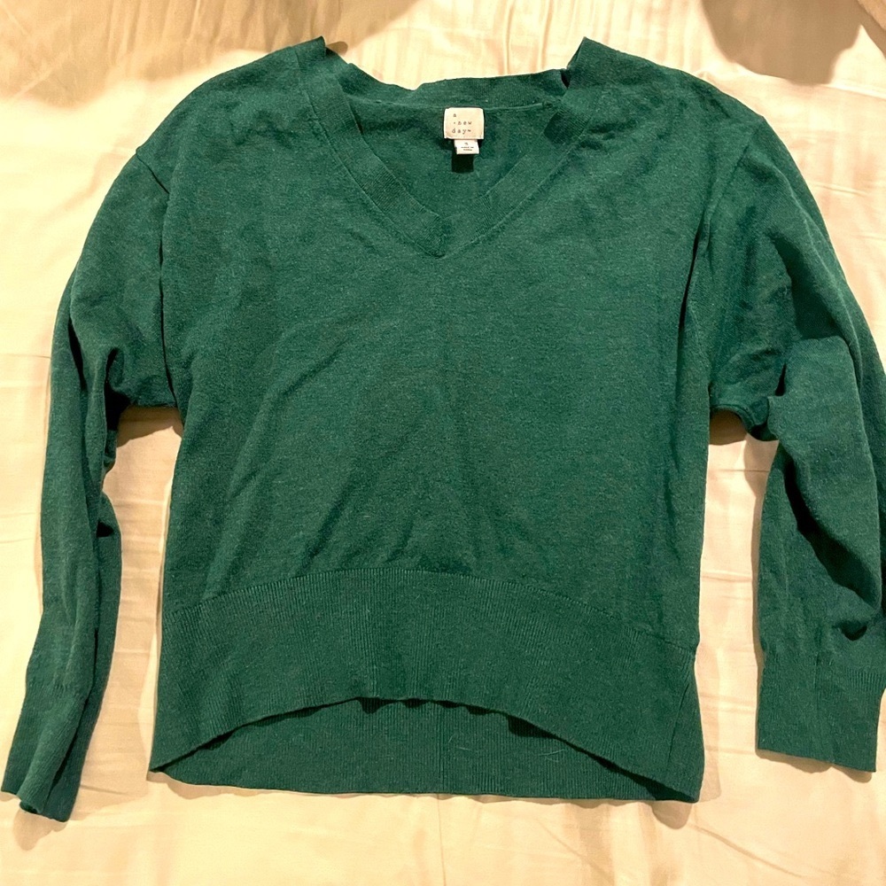 Long sleeve sweater shirt